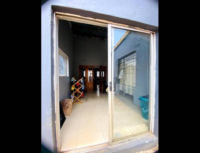 3 BEDROOM HOUSE FOR SALE IN VREDEDORP